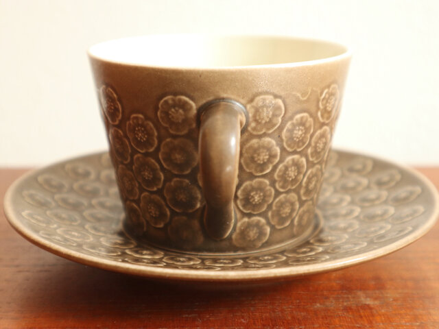 クイストゴー／アズールブラウン カップ＆ソーサー | iichi 日々の