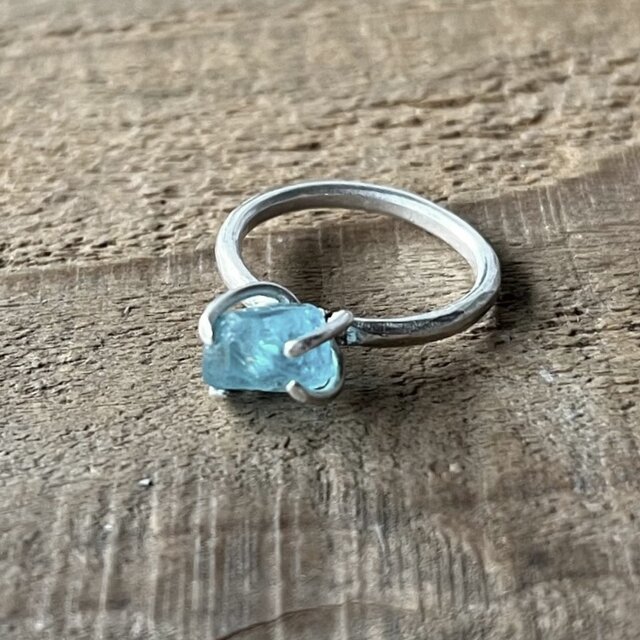 ブルーアパタイト、水晶の指輪-