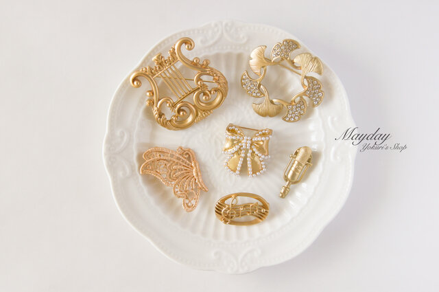 マイクのブローチ』マット仕上げ | iichi 日々の暮らしを心地よくする