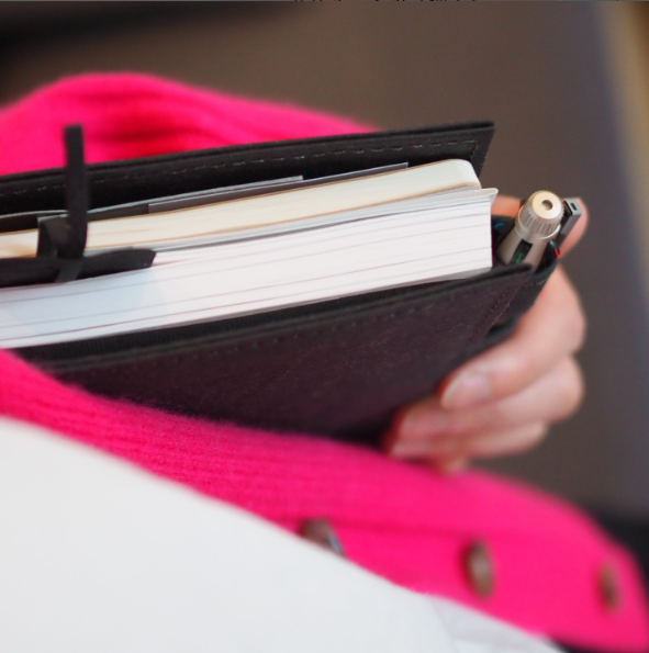 装丁紙】単行本（四六判）B6用キャメル 「本」と「ノート／手帳」を