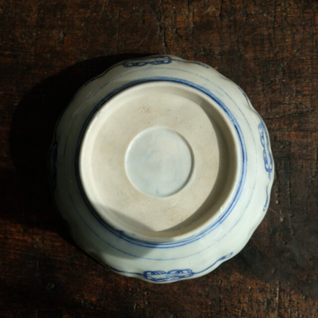 細かな花唐草で素敵◇瀬戸焼 花文印判膾皿 骨董品 antiques 丁寧な