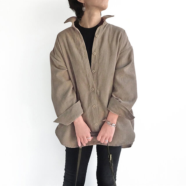 コーデュロイオーバーサイズシルエットシャツ（ブラウン） | iichi