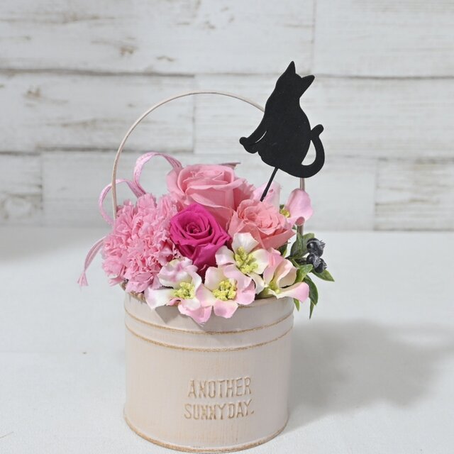 花と猫【ピンク】プリザーブドフラワー カーネーション 誕生日 母の日