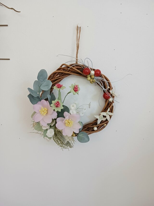 染め布花＊ナチュラルなひなぎくのリース | iichi 日々の暮らしを