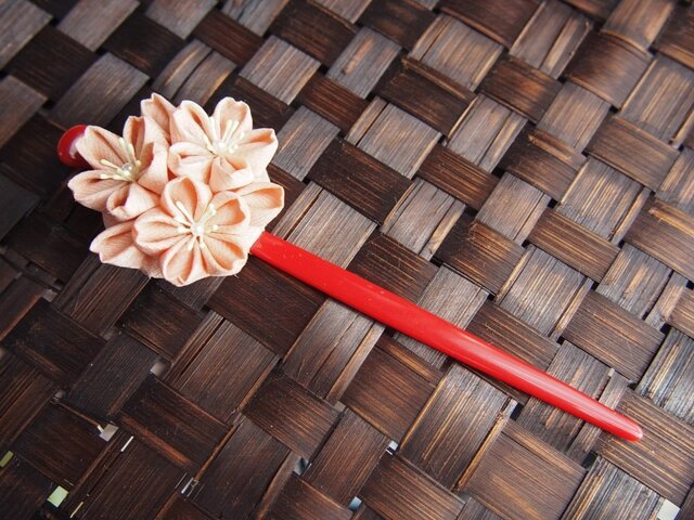 つまみ細工☆春爛漫桜ブーケの1本挿しかんざしの画像1枚目