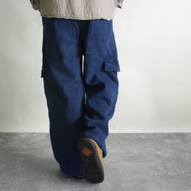 藍染め 刺し子×カーゴpants | iichi 日々の暮らしを心地よくする