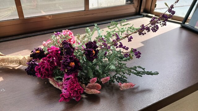 アケビづるのライラック香るエレガントリース　ドライフラワー アケビづるのライラック香るエレガントリースドライフラワー