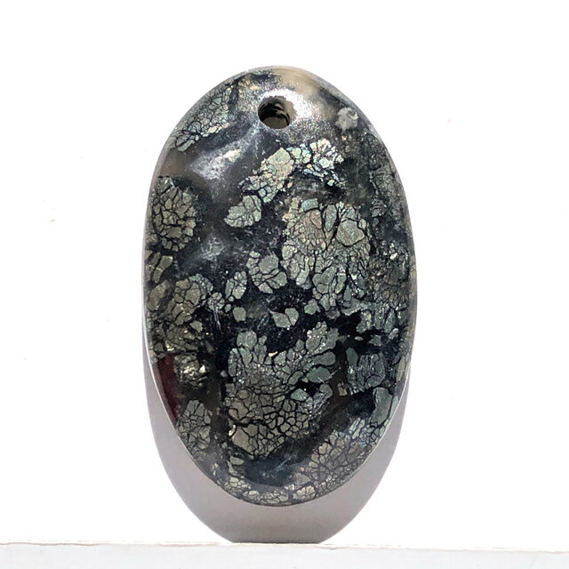 穴あきマーカサイト[48] 31x19mm 42Cts 天然石 ／ ルース ／カボション