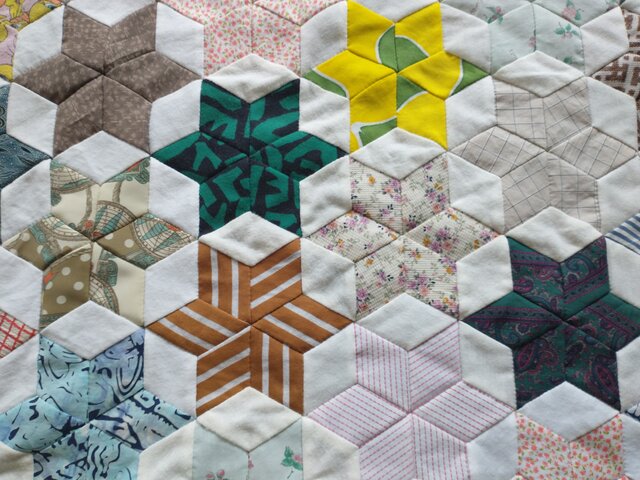 パッチワークのブランケット | iichi 日々の暮らしを心地よくする