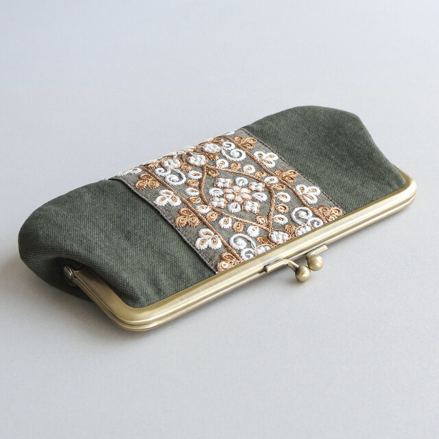 インド刺繍リボンのがま口ポーチ/ペンケース グリーン | iichi 日々の