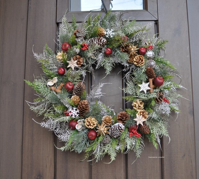 familiar クリスマスリース　りんご hさま専用オーダー 45センチ やわらかなコニファーとリンゴの