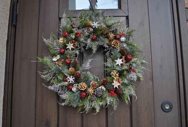 コニファーと木の実のリース ChristmasWreath fbb272ff3a174edcc82c7f20630c20