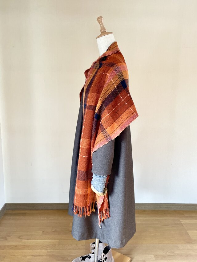 茶系オレンジの大判ウールストール | iichi 日々の暮らしを心地よく