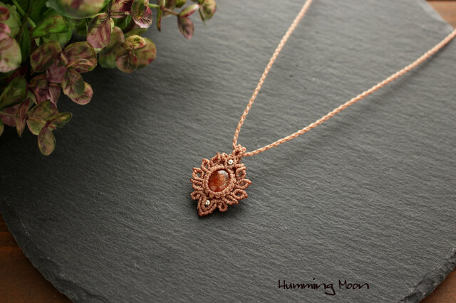 Silver925》サンストーンのマクラメペンダントネックレス | iichi 日々