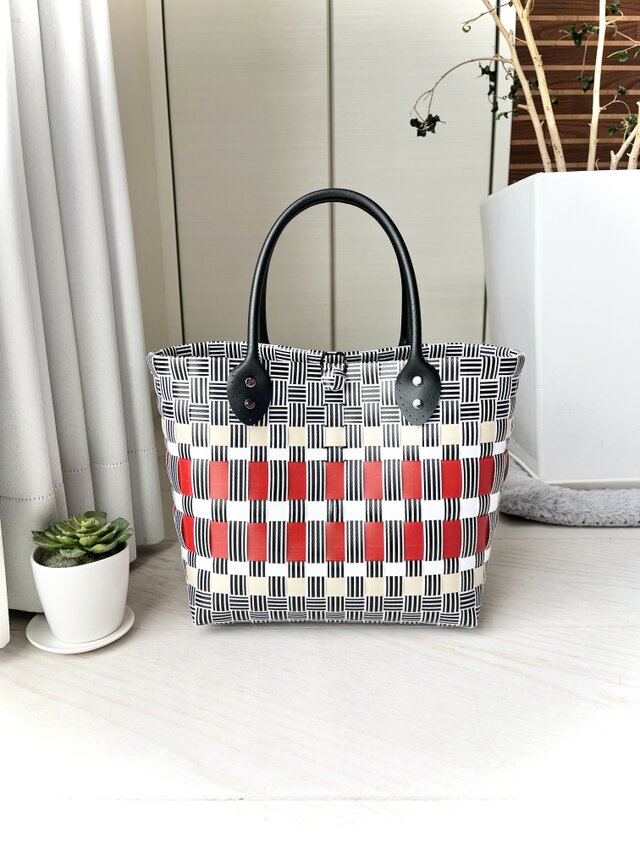 【新作】ツイード風・赤色ライントート（スクエアSサイズ)