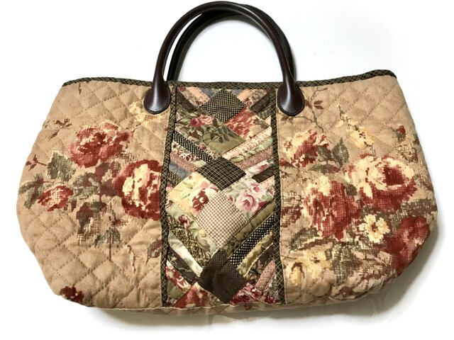 希少極美品✨イビサ トートバッグ オーストリッチ パッチワーク　花柄　A4 希少極美品✨イビサ トートバッグ オーストリッチ パッチワーク