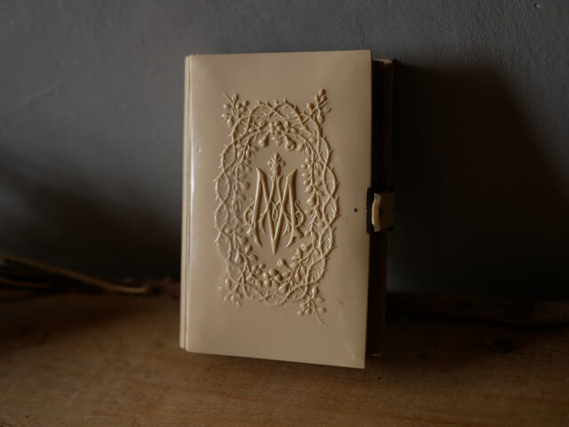 夏SALE♡フランスアンティークの祈祷書4冊セットヴィンテージ蚤の市