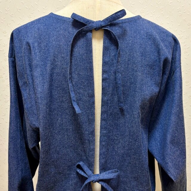 チュニックのようなデニム割烹着 程よい厚さ しっかりしてるけど