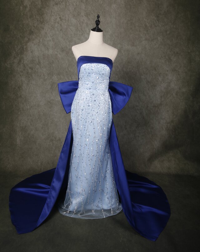ウェディングドレス　カラードレス　ブルー　編み上げ　マタニティ　リボン　9号