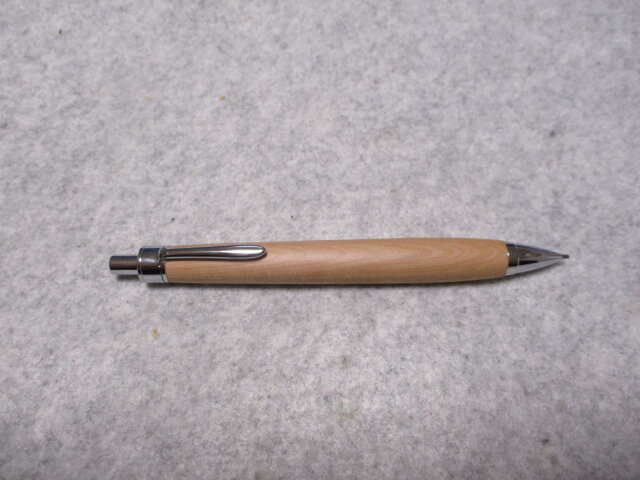 【ペンタゴン8040】完成いたしました。木軸　手作り　ワンピースボールペン ペンタゴン8040様専用】完成しました・木軸 手作り 木の