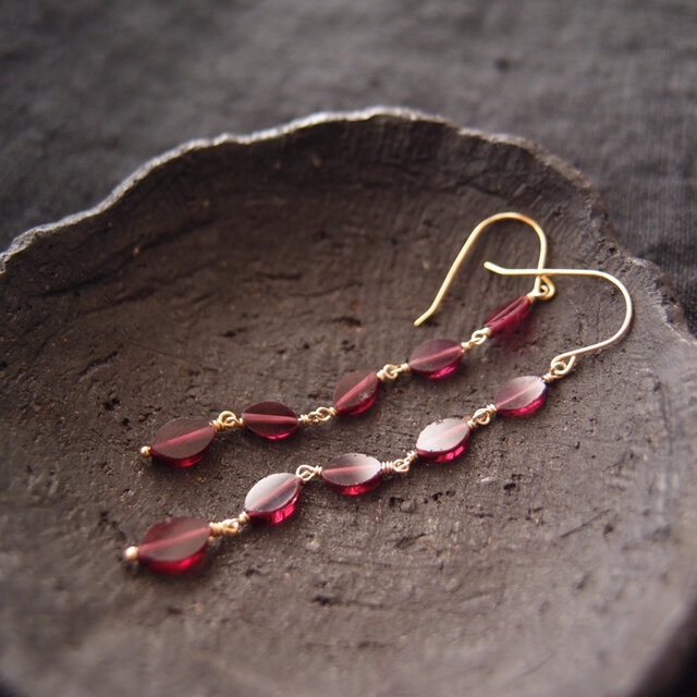 K14gf】Garnet Long Earrings／ガーネット ロングピアス | iichi 日々