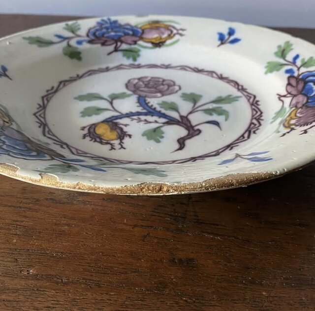 18世紀 白釉 花絵皿 平皿 リム皿 φ22.4cm オランダ デルフト 可能性 ...