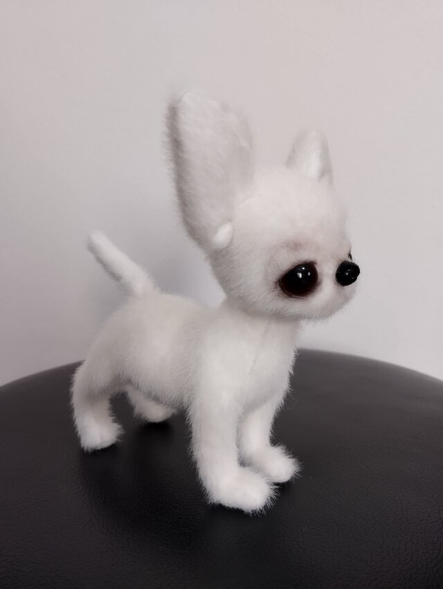 ハンドメイド* ぬいぐるみ*チワワ*白 ぬいぐるみ☆チワワ☆ホワイト☆ | iichi 日々の暮らしを心地よくする