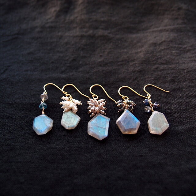 K14gf】Labradorite Asymmetry Earrings／ラブラドライト