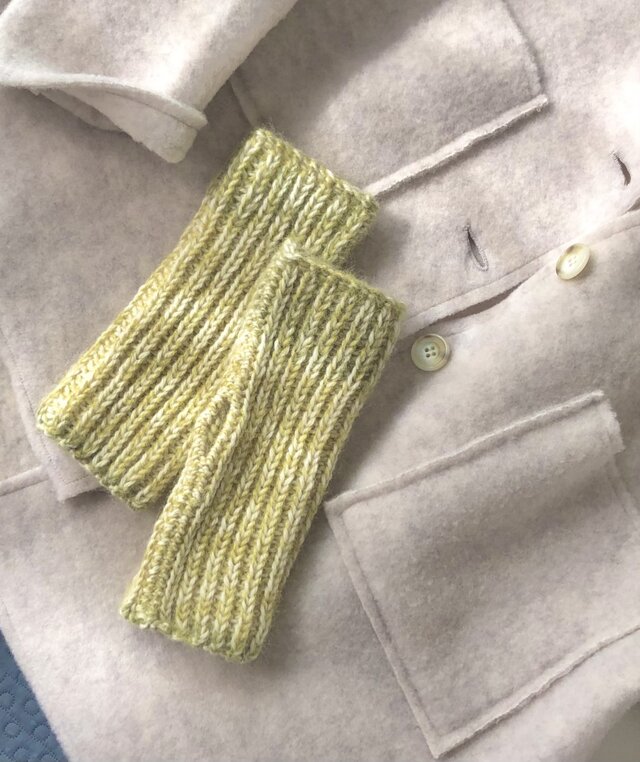 小麦畑なハンドウォーマー