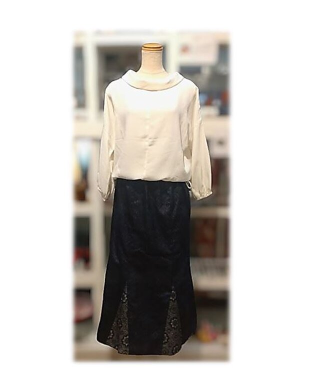 185 マーメイドスカート ２種類の大島紬 着物リメイク 裏地付き 紺色系
