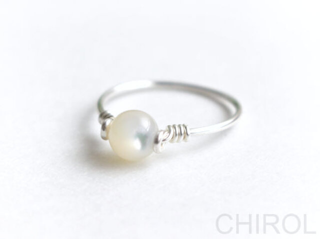 白蝶貝( ホワイト マザーオブパール) リング/ SV925 | iichi 日々の