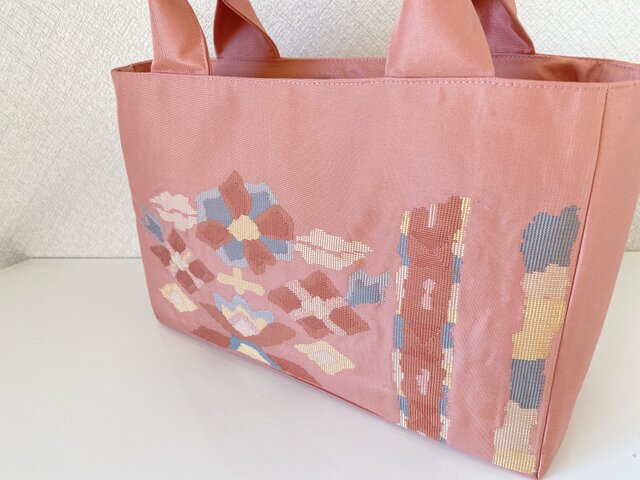 帯リメイクバッグ　流水に桜文様　トートバッグ 和装バッグ 帯リメイクバッグ 桜さくら Mサイズ 和装バッグ 帯バッグ トートバッグ
