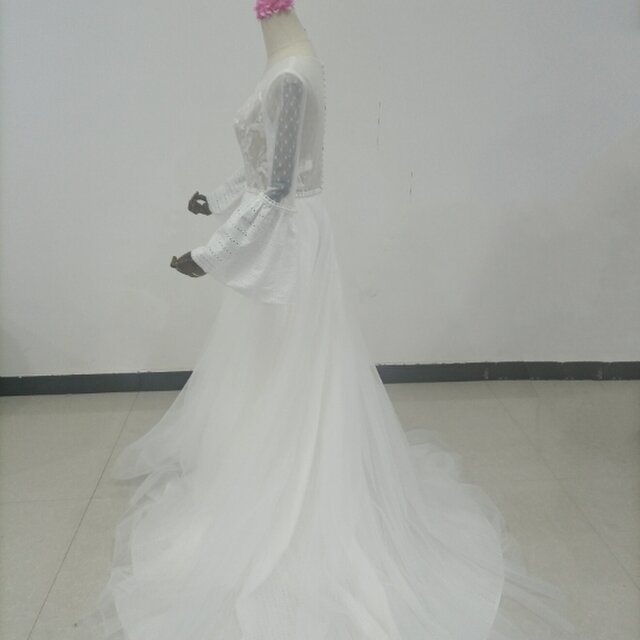 フランス風 オフホワイト フレア袖 ウエディングドレス 3D立体レース