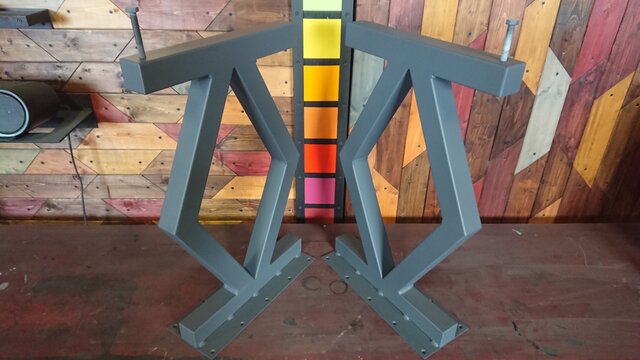 マットグレーでアイアンな極太鉄脚♪ 50×350×450mm K型 2脚ver. マットグレーでアイアンな極太鉄脚♪ 50×350×450mm K型