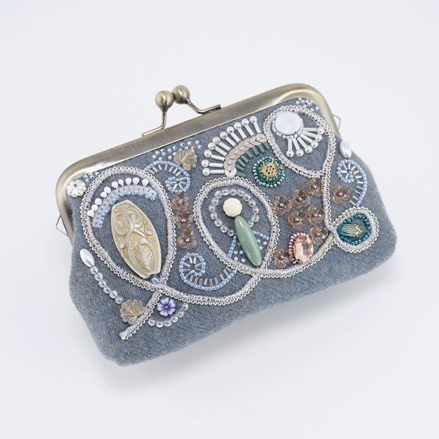 【MADDALENA MARCONI】イタリア製 ビーズ刺繍 ガマ口 ポーチ MADDALENA MARCONI】イタリア製 ビーズ刺繍 ガマ口 ポーチ ビーズ刺繍