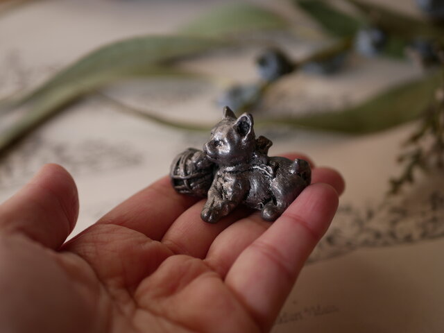 フランスヴィンテージ ポプリケース 猫 ピューター製 ブロカント