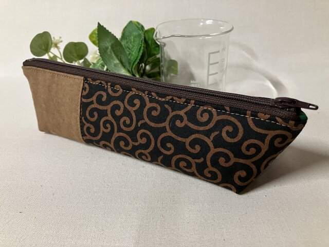 柿渋染め ペンケース 23K03 | iichi 日々の暮らしを心地よくする