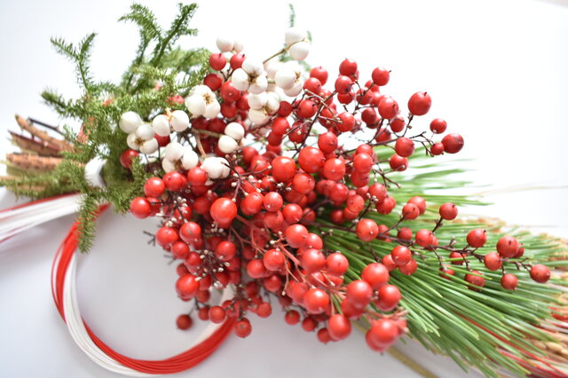 お正月飾り(松と南天)⑥ | iichi 日々の暮らしを心地よくする