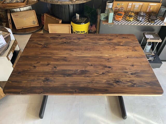 在庫あり　丸テーブル　机　リビング　ダーク　アイアン　カフェ　天然木　無垢材 0f7d418f4c0be66f529dd9f990dd18