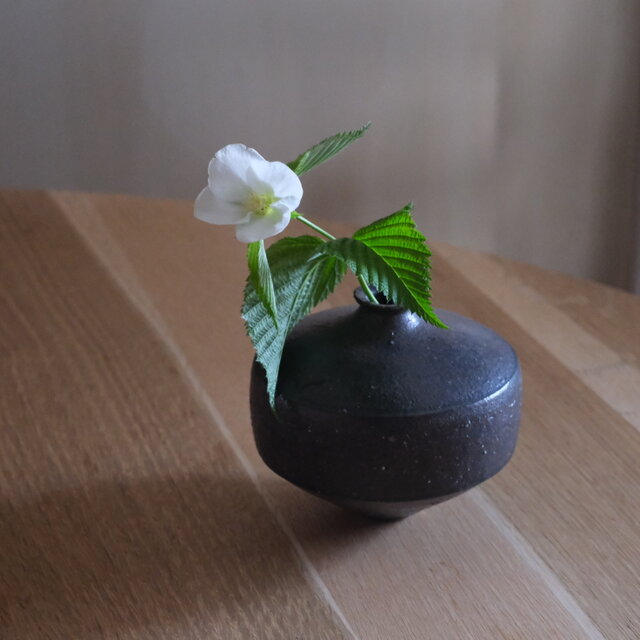 灰釉　一輪挿し　t-34