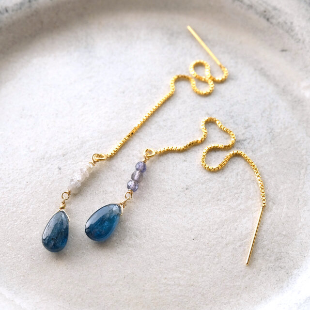 【★SALE】インディゴブルーカイヤナイトのアメリカンフックピアス