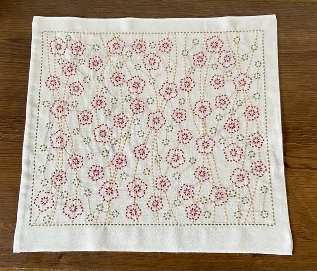 刺し子♡ふきん (花つなぎ) | iichi 日々の暮らしを心地よくする