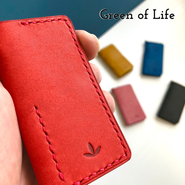 ◆完売しました◆【＊*ポップなカラーで毎日を彩る*＊】本革のリングレス キーケース　＊レッド＊