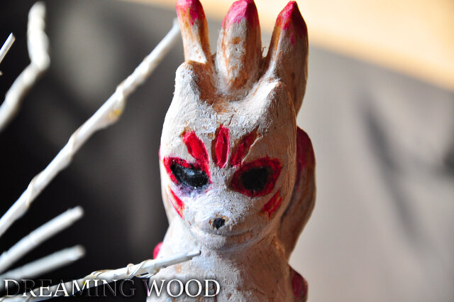 九尾の狐の木彫りオーナメント nine tail fox ornament | iichi 日々の