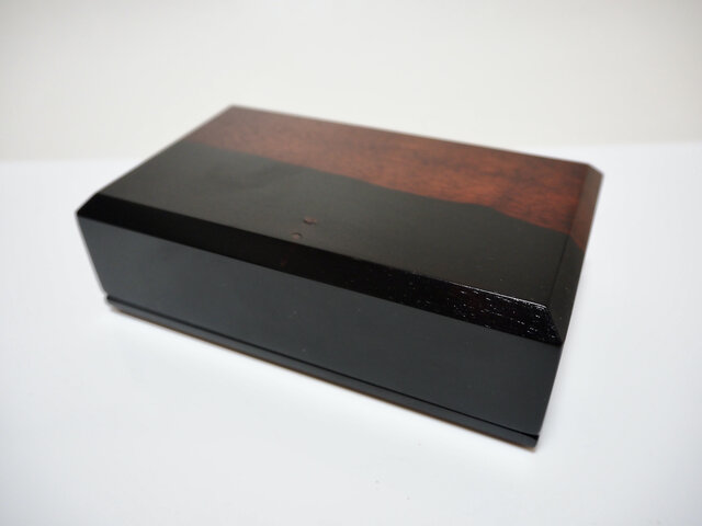 黒柿の名刺入れ | iichi 日々の暮らしを心地よくするハンドメイドや