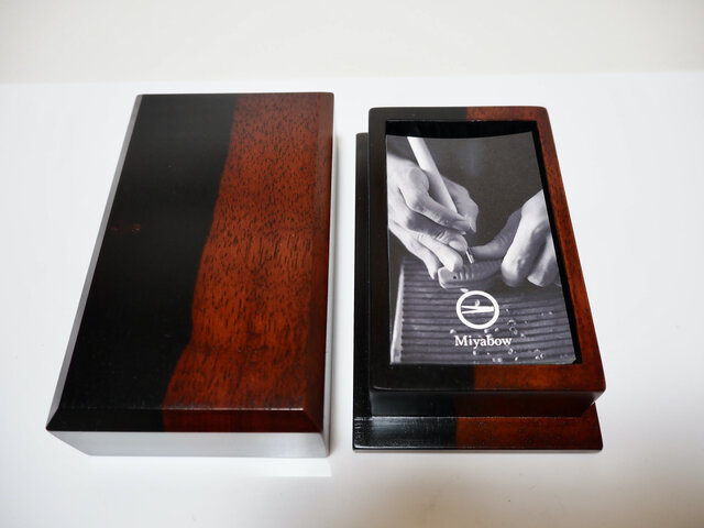 黒柿の名刺入れ | iichi 日々の暮らしを心地よくするハンドメイドや