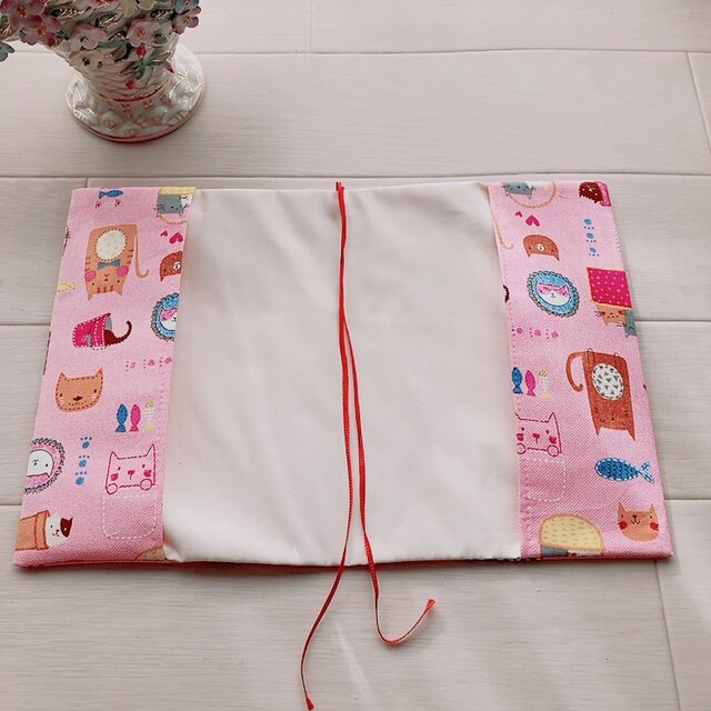 【B6サイズ・四六判】ピンク　可愛いさかなと猫柄 手帳カバー　ノートカバー　ブックカバー