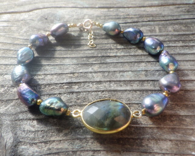 14kGF*大粒ラブラドライトの淡水パールブレスレット Flesh Pearl