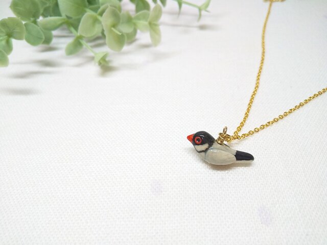 桜文鳥のネックレス | iichi 日々の暮らしを心地よくするハンドメイド