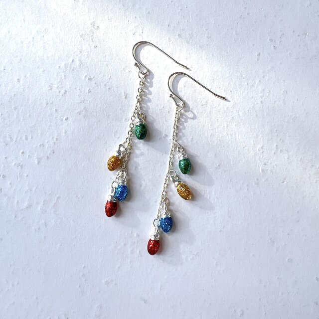 P433-ヴィンテージピアス U.S.A. 1980s Sparkling colored beads